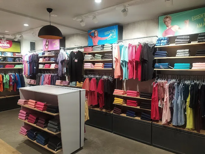 Avishya - Alwarpet